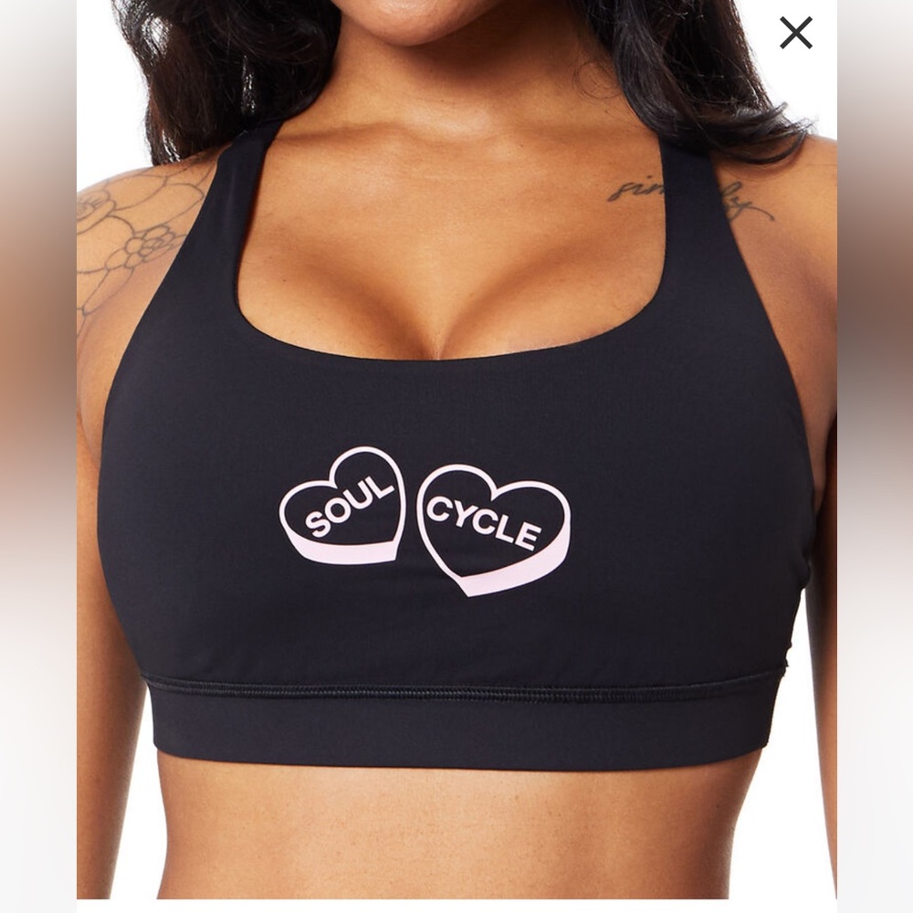 LULULEMON
Valentine's Day Energy Bra Black